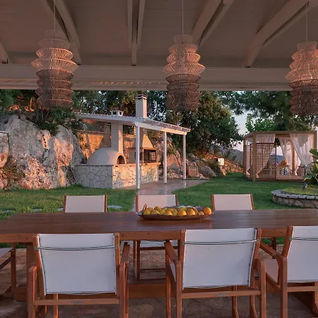 Serenus Luxury Vila Keri