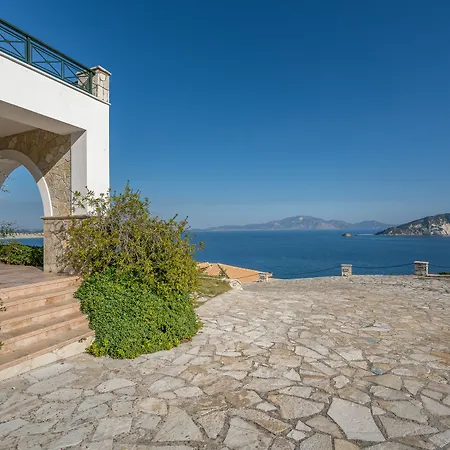 Serenus Luxury Villa *