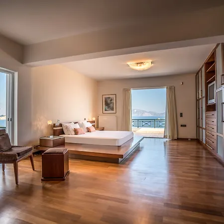 Serenus Luxury Villa *