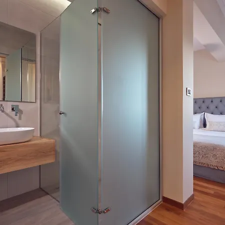 Serenus Luxury