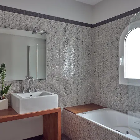 Villa Serenus Luxury Keri