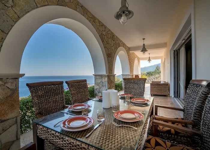 Вилла Serenus Luxury Керион