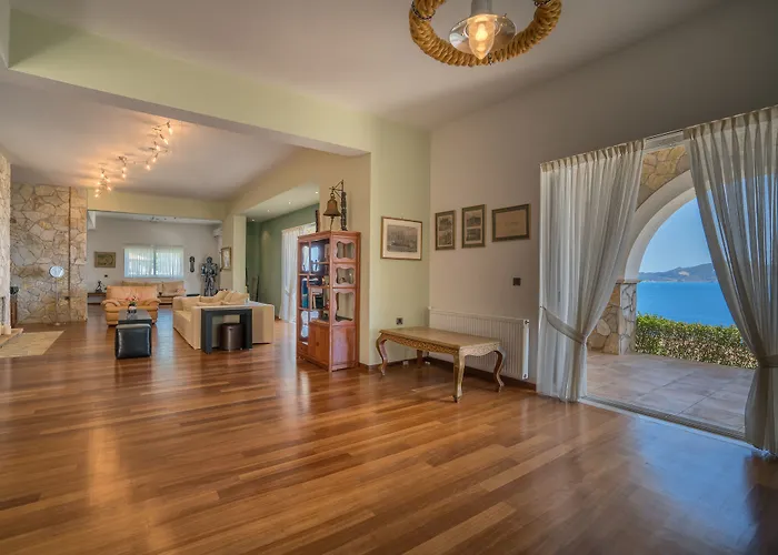 Вилла Serenus Luxury Керион