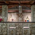 Serenus Luxury Villa Keri