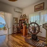 Serenus Luxury Villa *