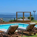 Serenus Luxury Villa *