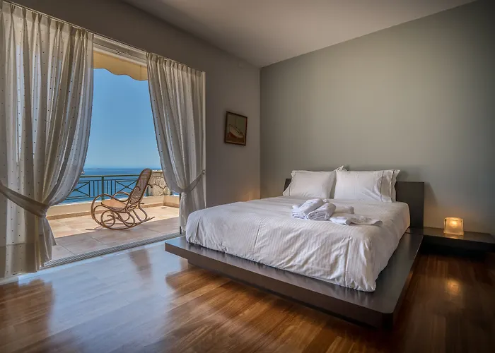 Serenus Luxury Villa *
