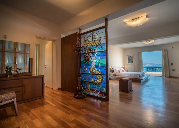 Serenus Luxury Villa Keri