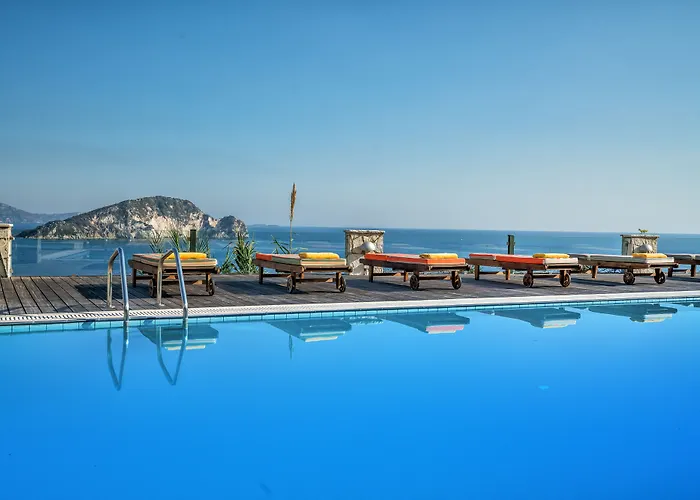 Serenus Luxury Villa Keri